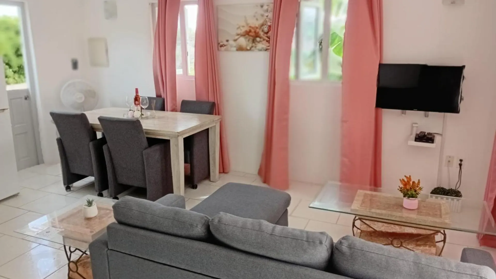 וילמסטאד High View Apartments B 0*,